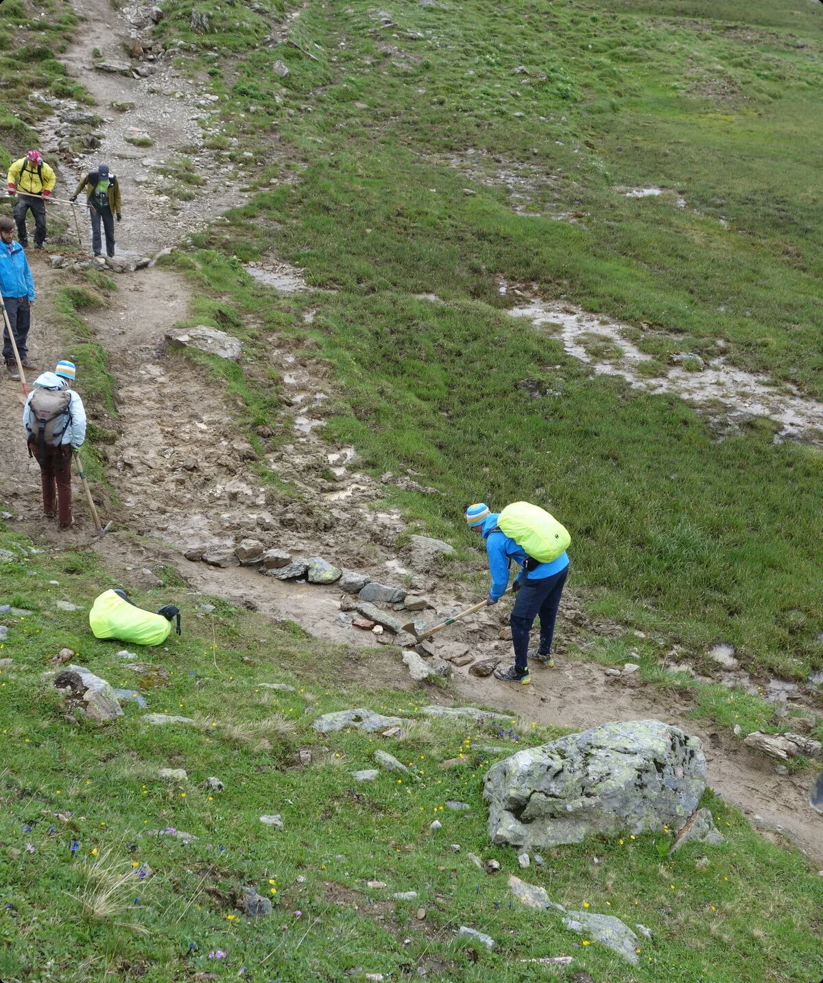 Wegearbeiten am Fimberpasse | © DAV Heidelberg/Marc Derungs