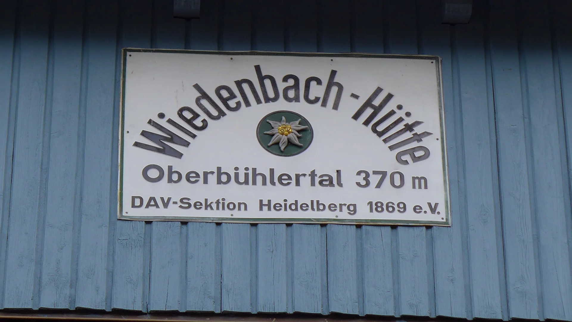 Hüttenschild | © DAV/Peter Stadler