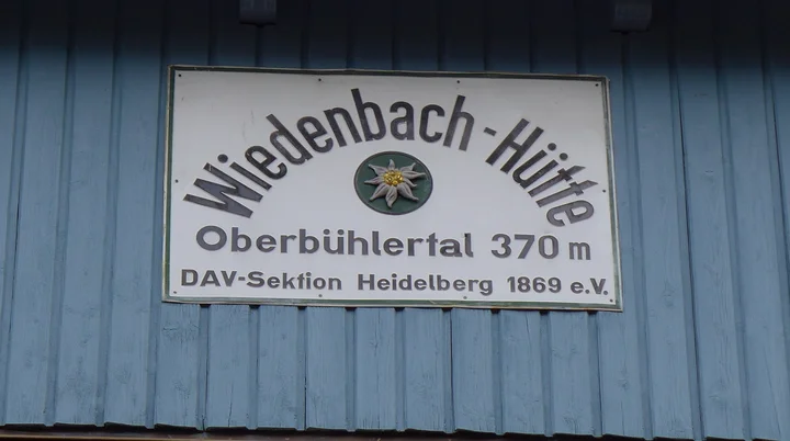 Hüttenschild | © DAV/Peter Stadler